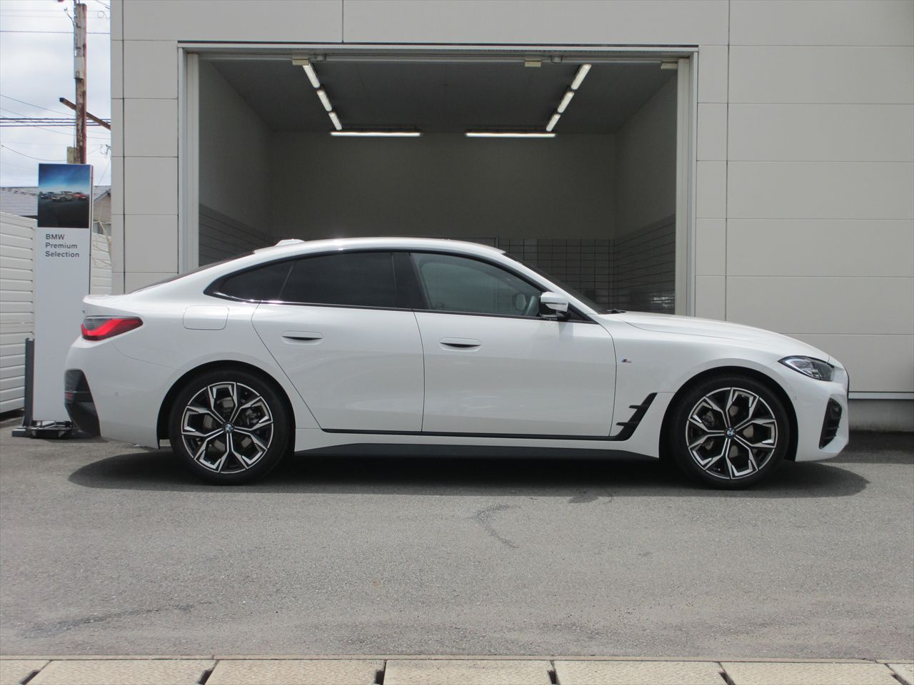420i Gran Coupé RHD