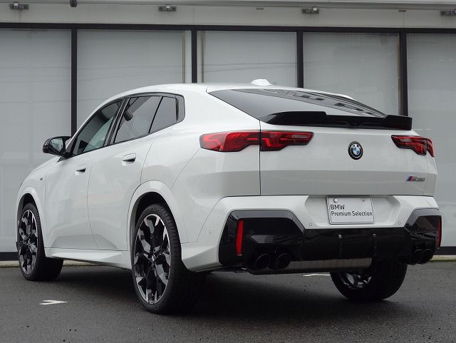 X2 M35i xDrive RHD