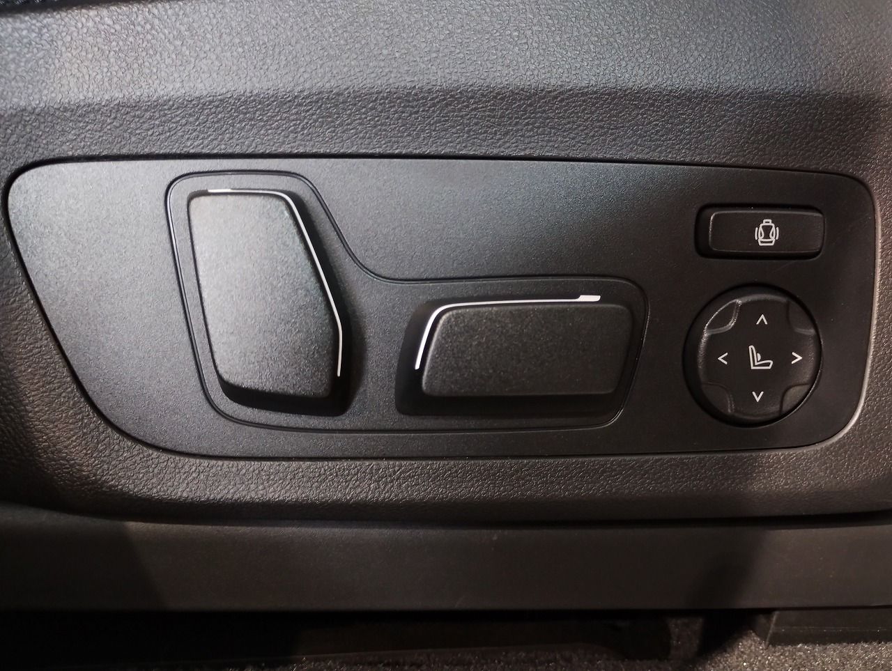 G01 X3 xDrive20d RHD ZA LCI