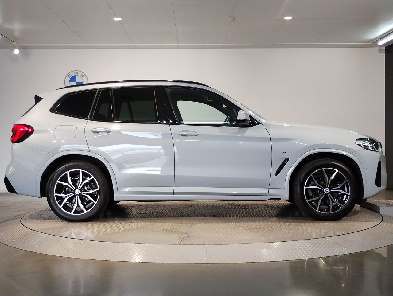 G01 X3 xDrive20d RHD ZA LCI