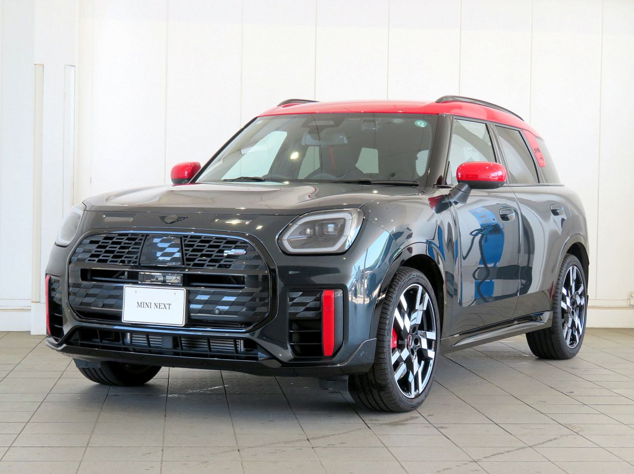 THE NEW MINI JOHN COOPER WORKS COUNTRYMAN ALL4