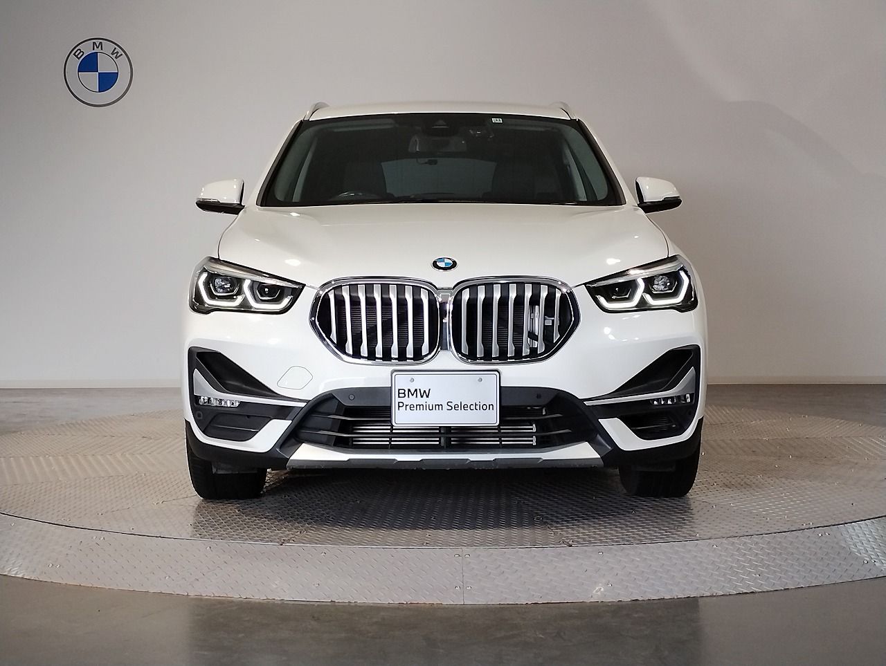 X1 sDrive18i RHD