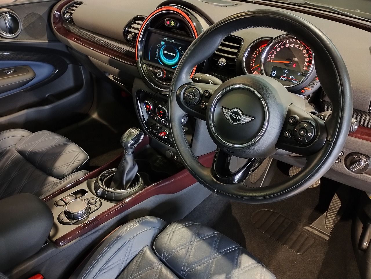 MINI COOPER S CLUBMAN