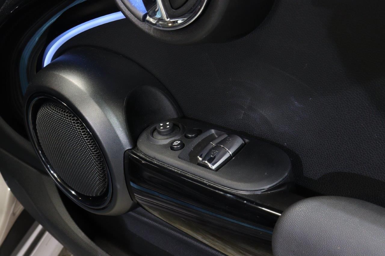 Cooper S 3 doors RHD