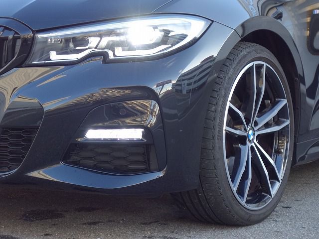 G21 320d xDrive Touring RHD