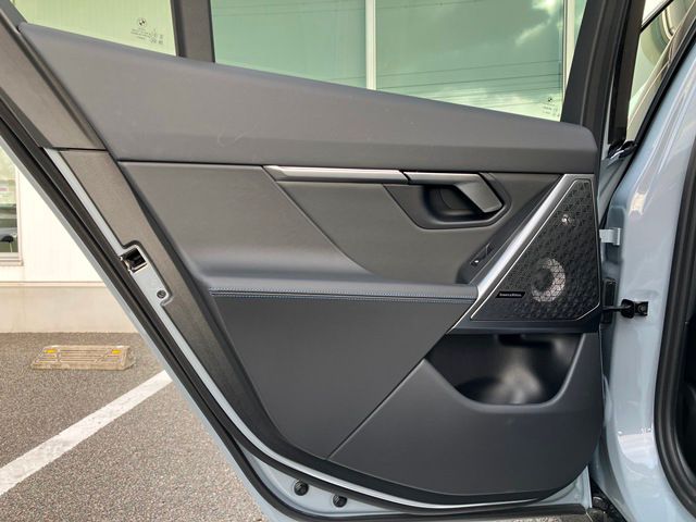 BMW i5 eDrive40 Sedan RHD