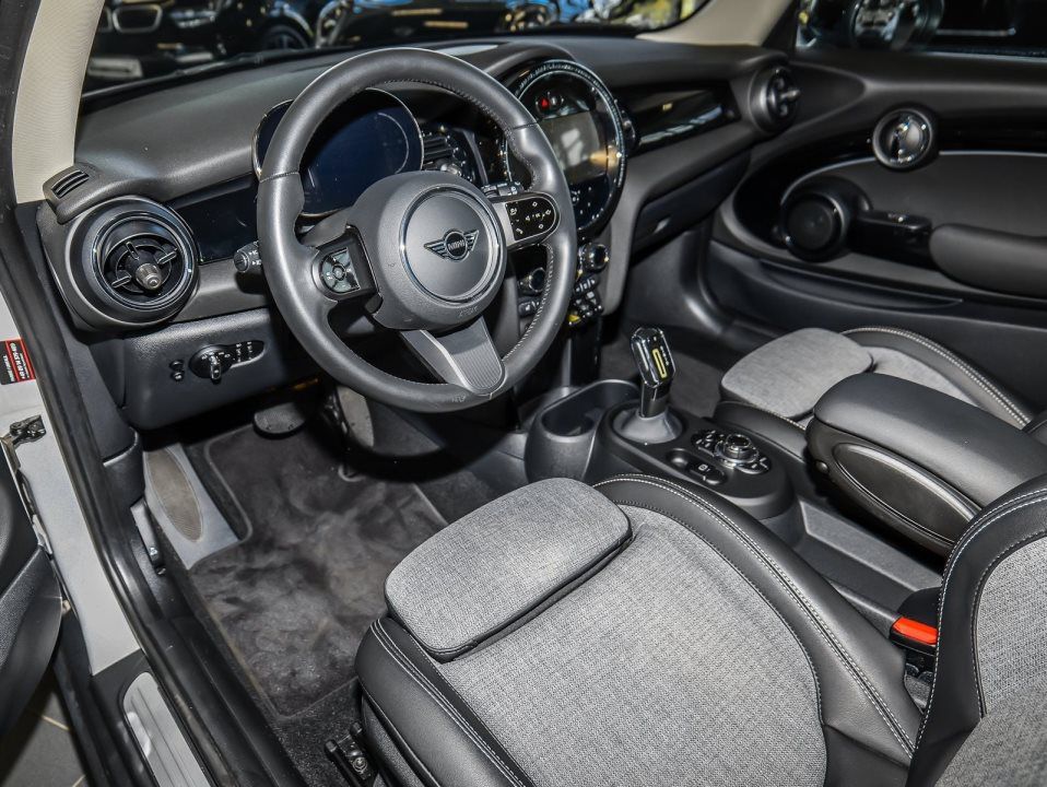 MINI Cooper SE