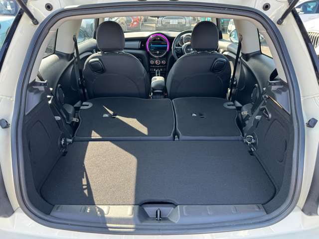 F56 MINI Cooper 3-Door Hatch LCI