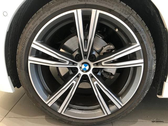 320d xDrive Berline RHD