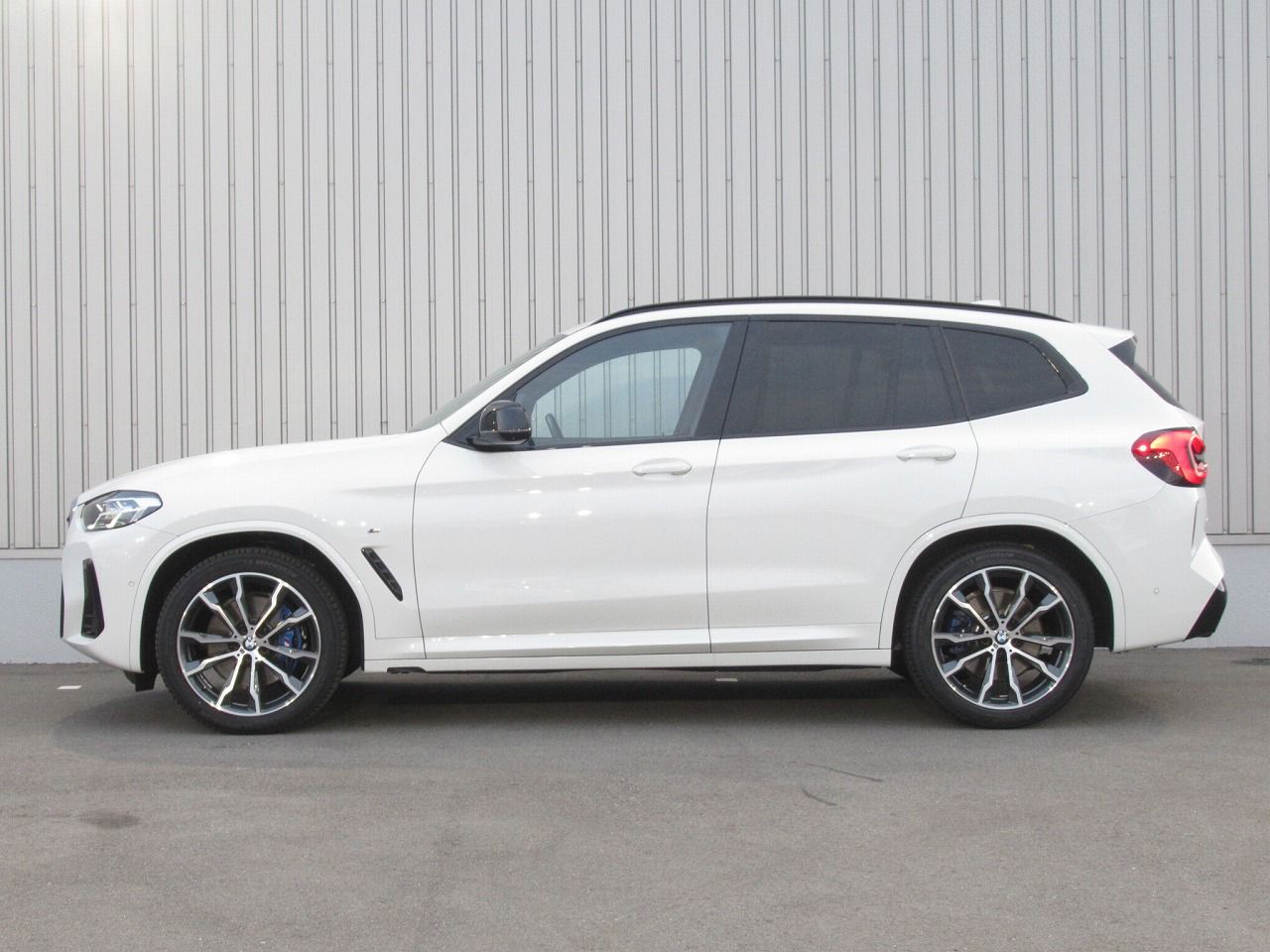 G01 X3 M40i RHD LCI ZA