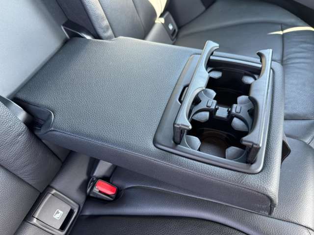 F4* **35i xDrive **** ***** B48 2.0i