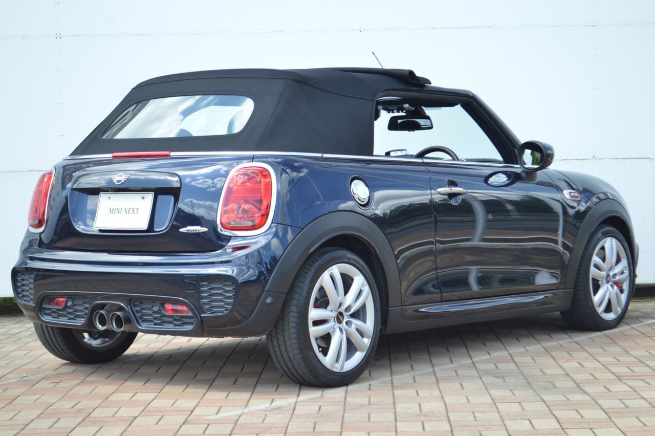 F57 MINI John Cooper Works Convertible LCI