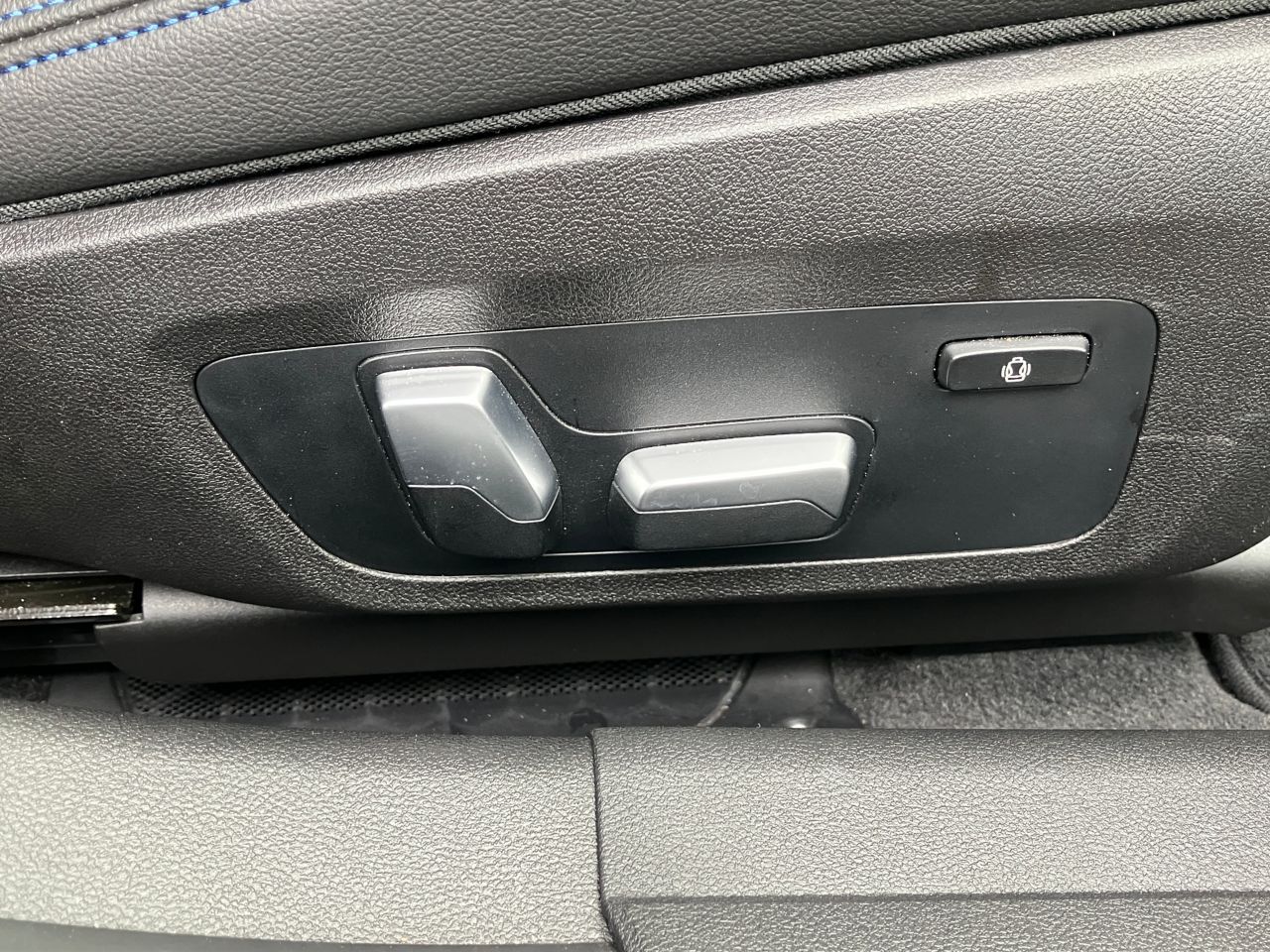 G20 318i Saloon RHD MX