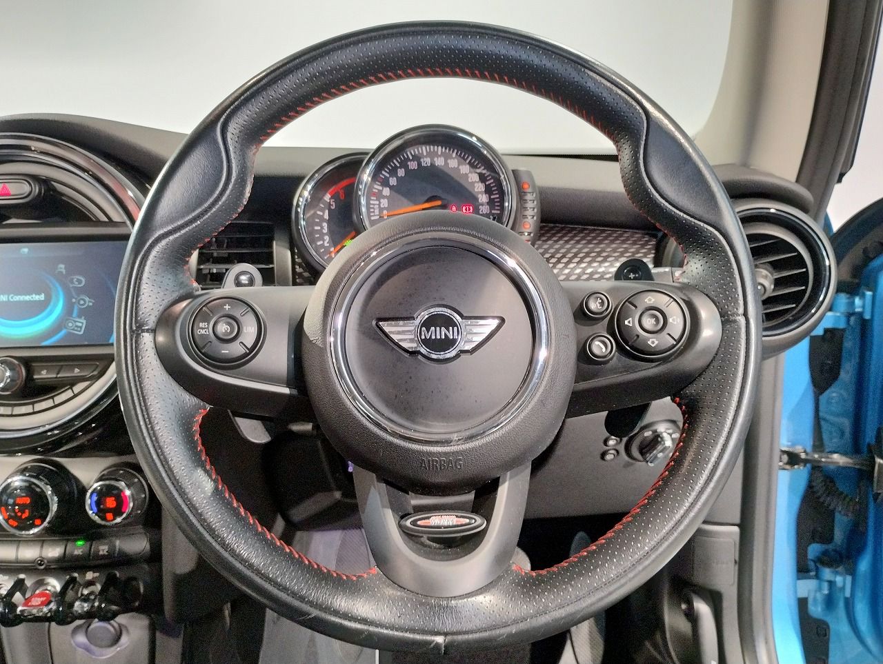 F56 COOPER S D(AT)