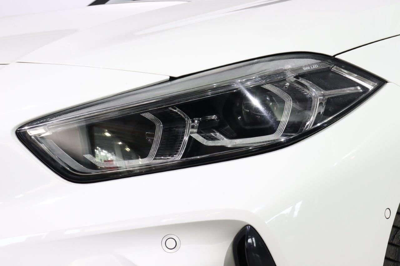F40 118d Sports Hatch 5-door B47 2.0d
