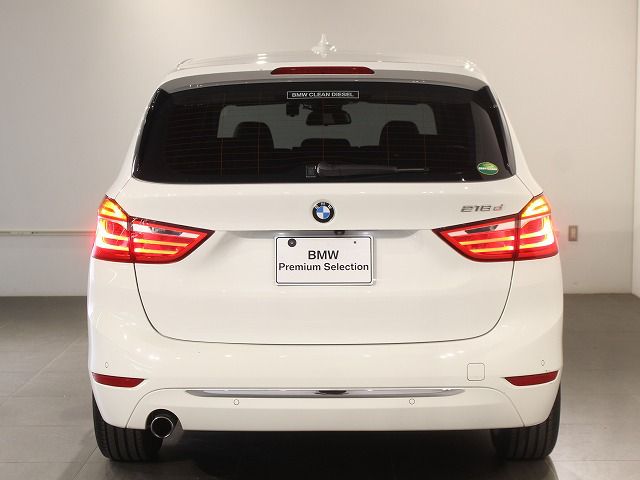 218D GRAN TOURER RHD