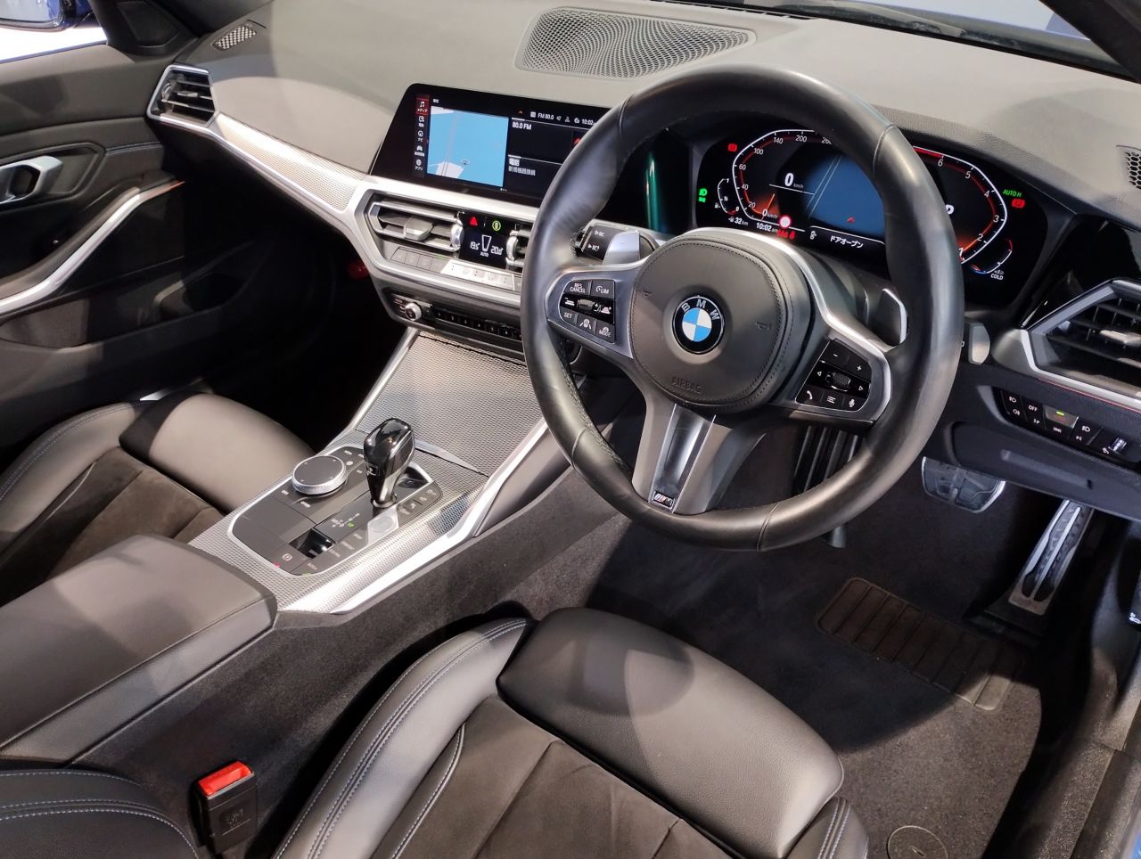 G21 320i RHD