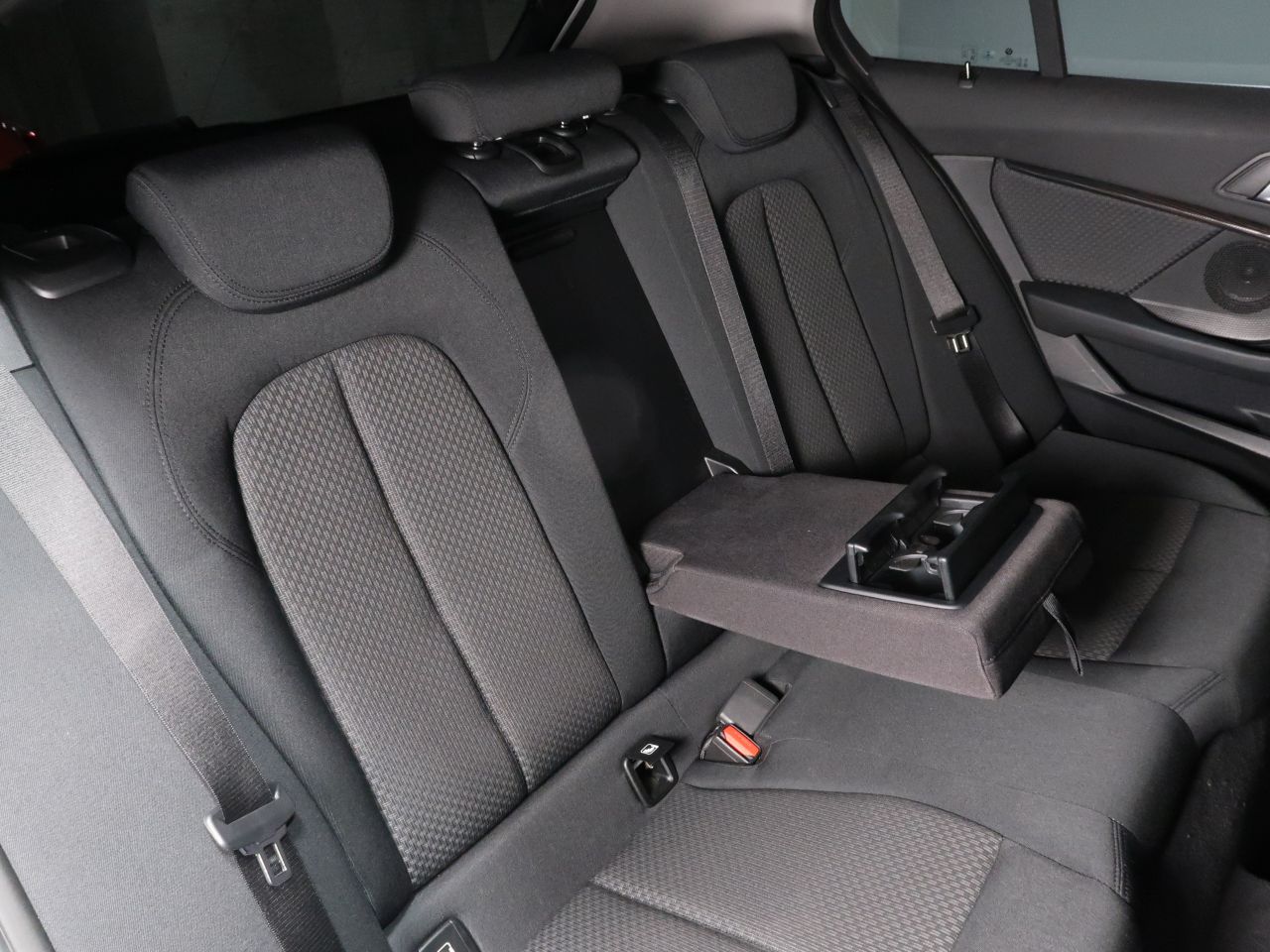 F40 118d Sports Hatch 5-door B47 2.0d