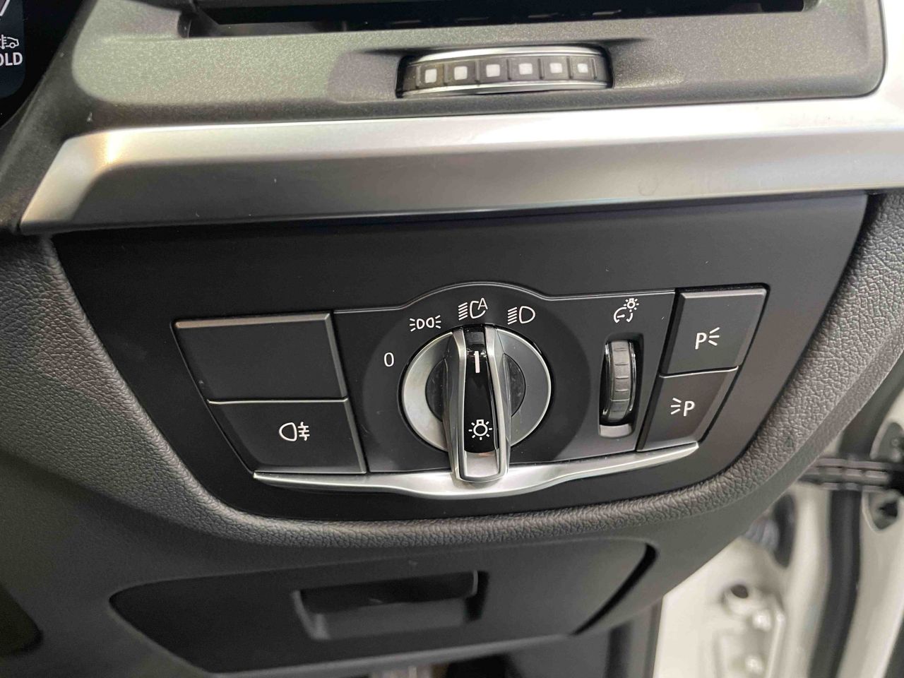 X4 xDrive20d RHD