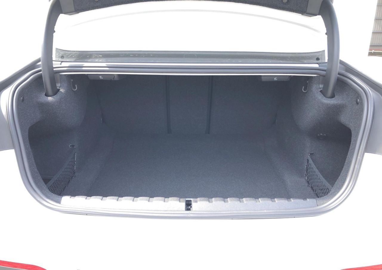 G22 420i B48 2.0 RHD