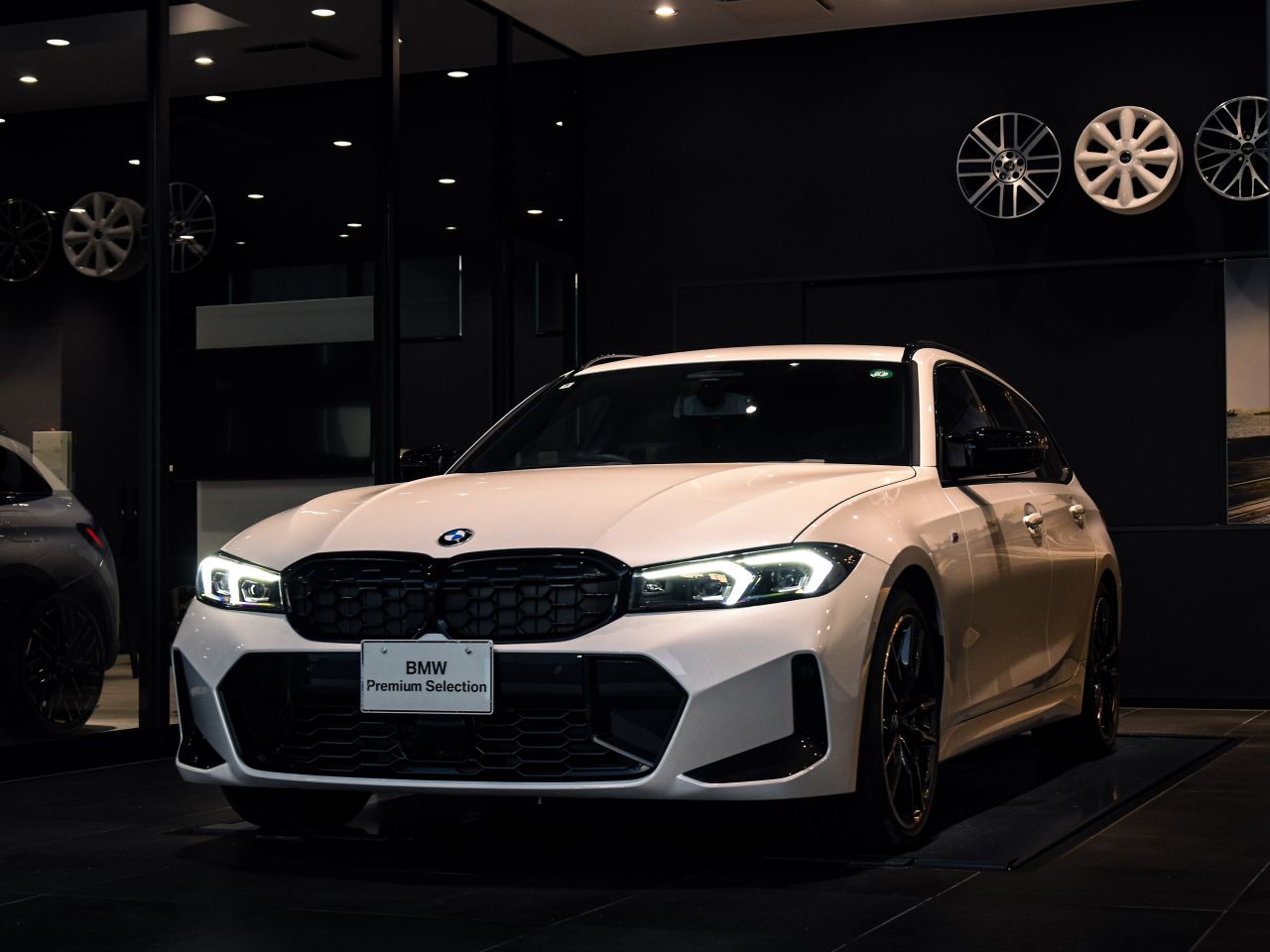 G21 M340i xDrive Touring LCI RHD