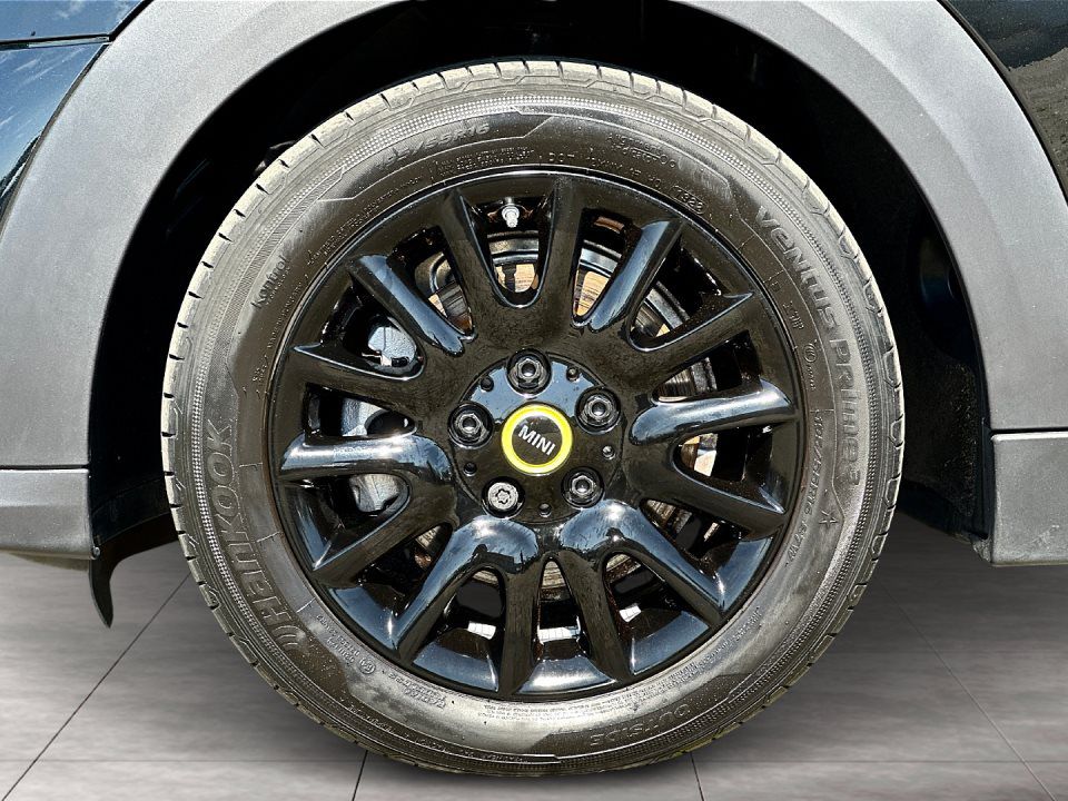MINI Cooper SE