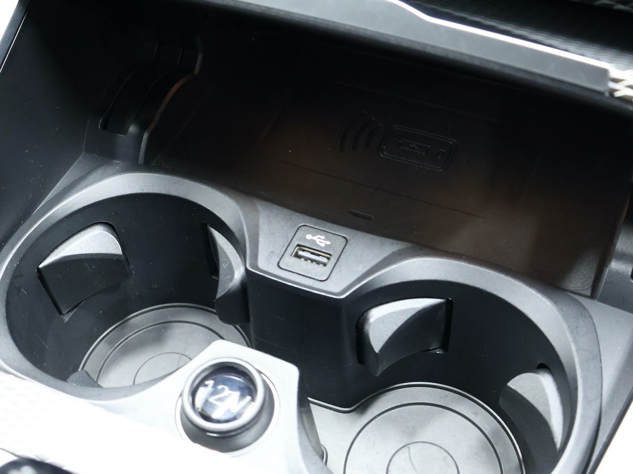 G21 320i RHD