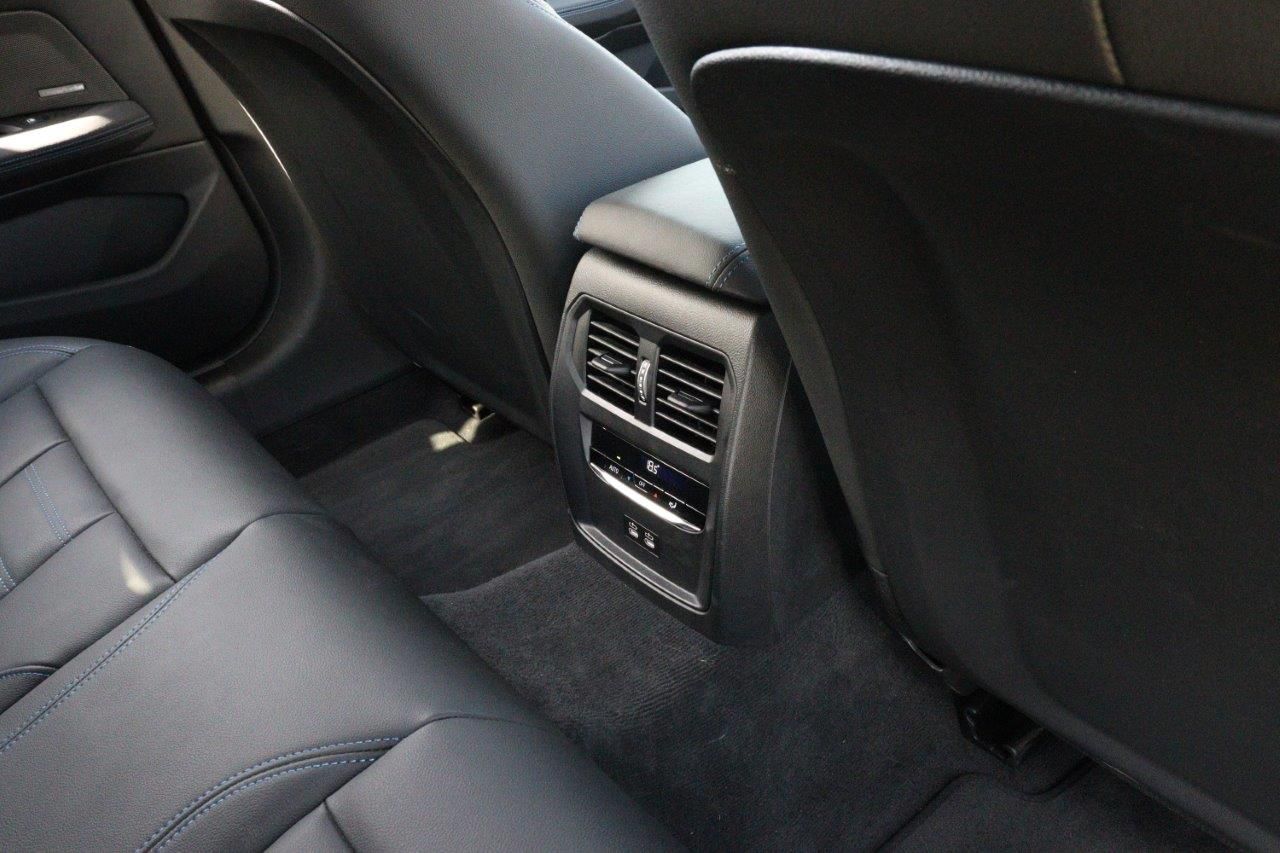 G** M***i x***** G*** C**** ***