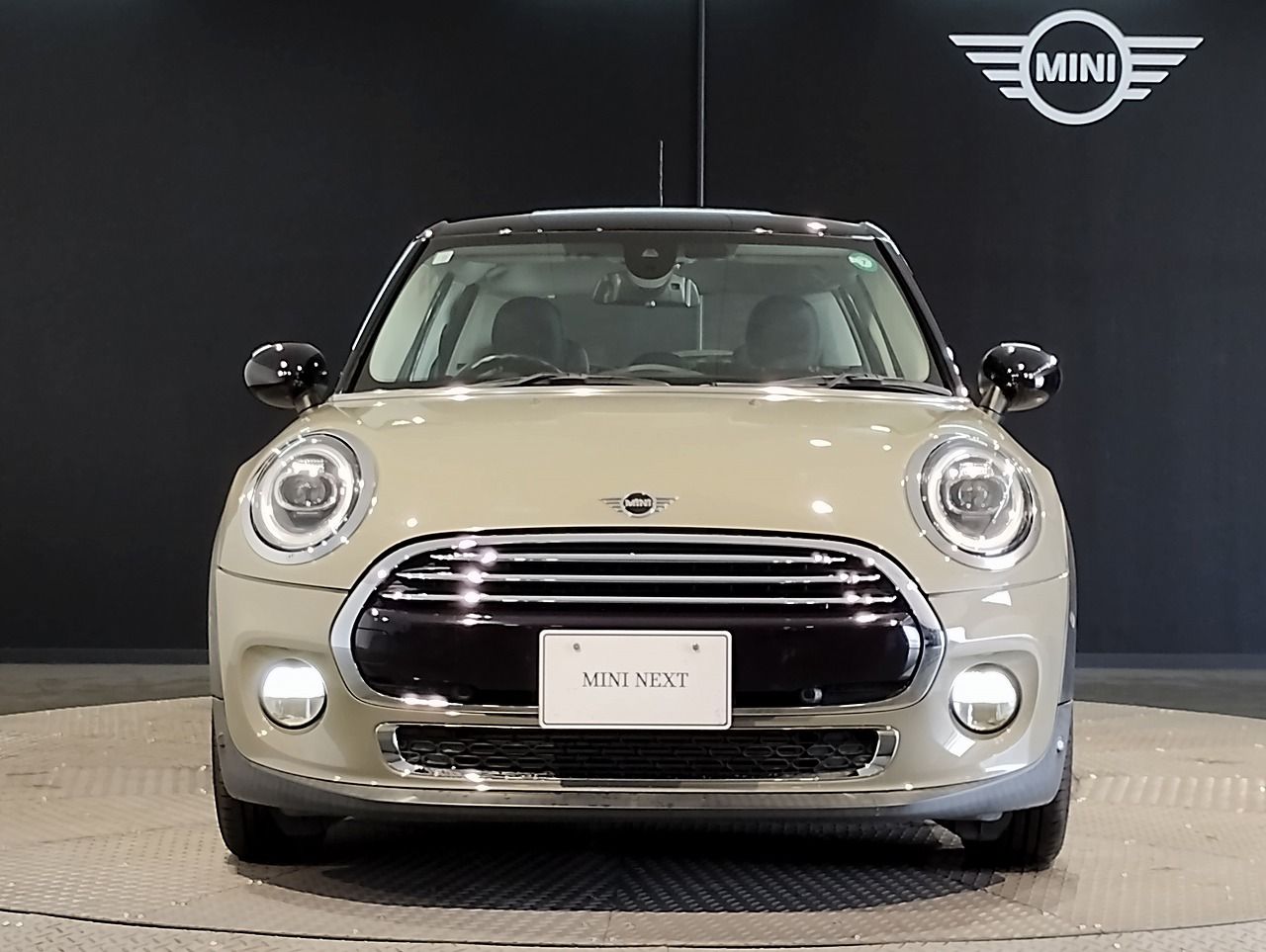 F55 COOPER D (AT)