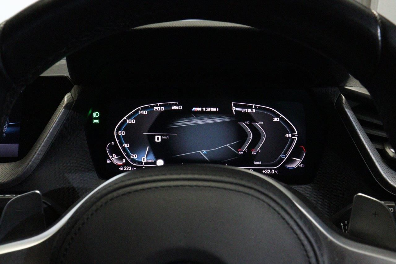 F40 M135i xDrive Sports Hatch 5-door B48 2.0i