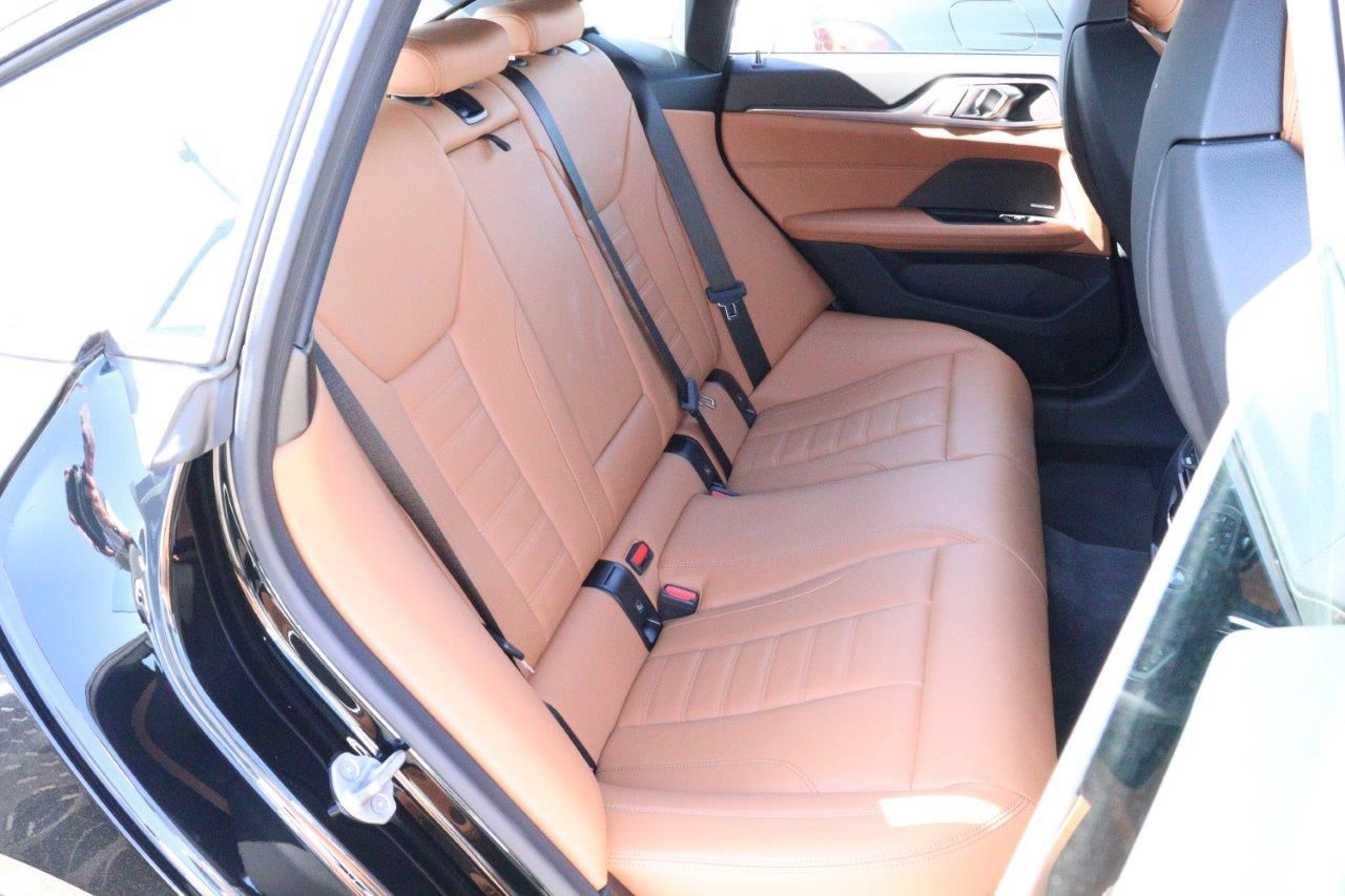 G26 i4 M50 RHD