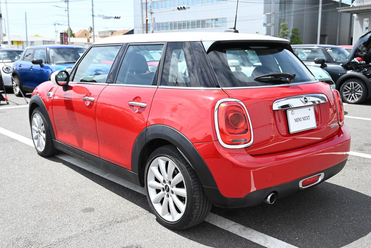 F55 COOPER