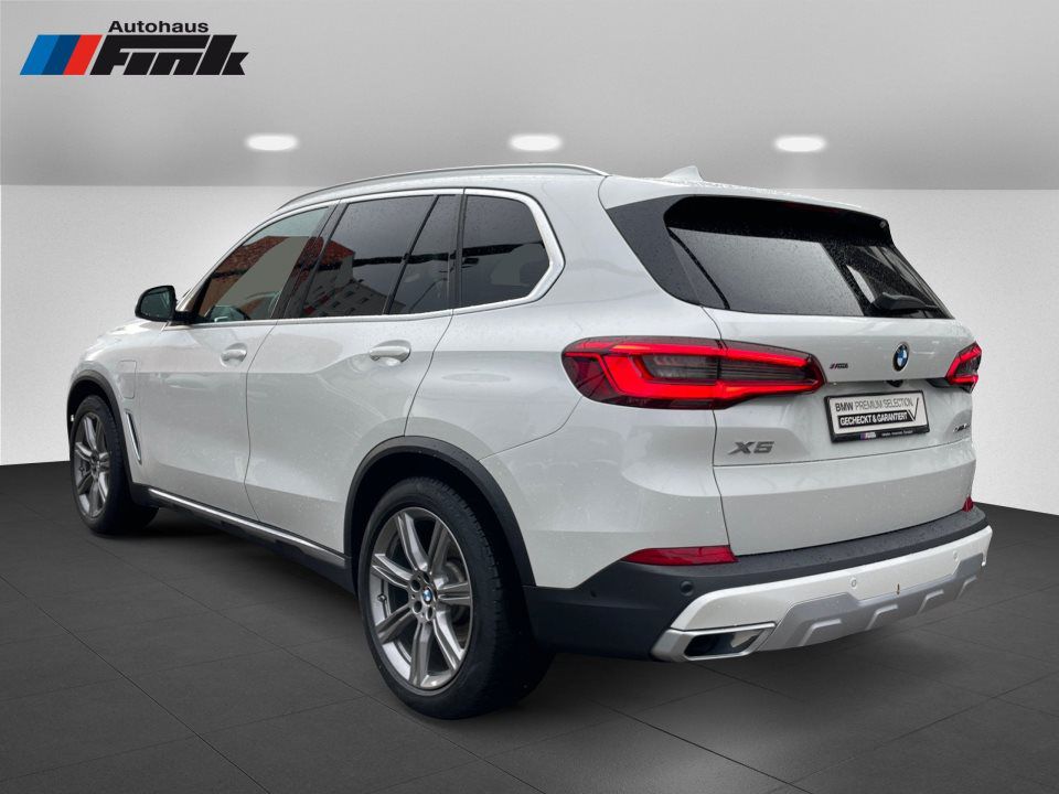 X5 xDrive45e