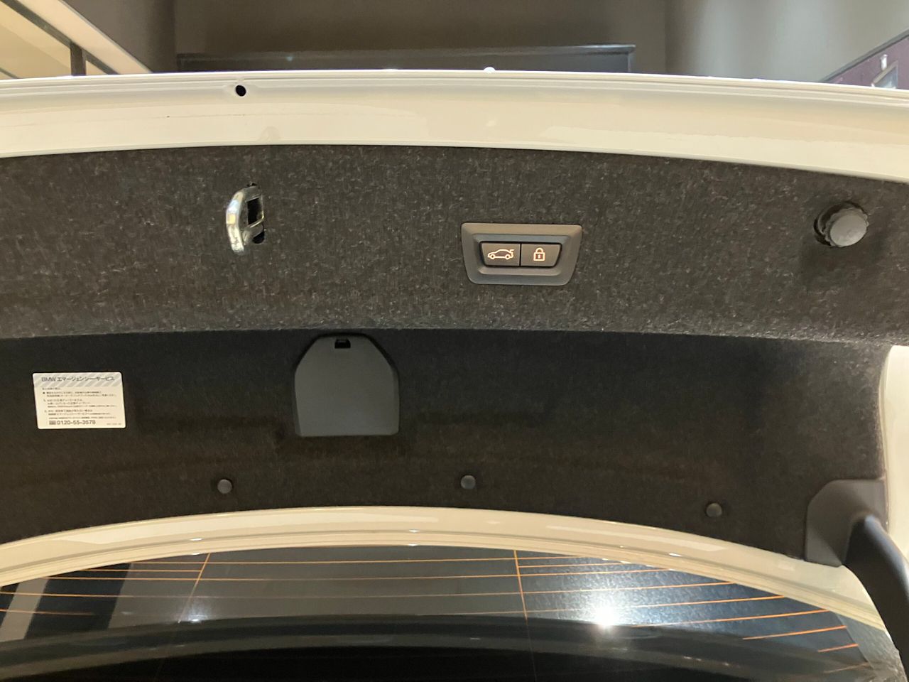 G20 320d xDrive RHD Saloon