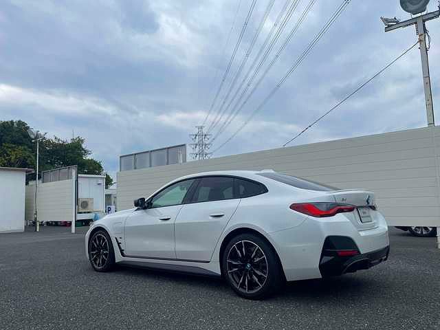 G26 i4 M50 RHD
