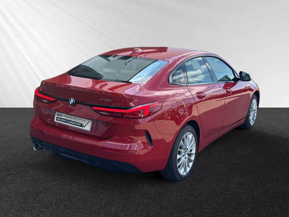 BMW 218