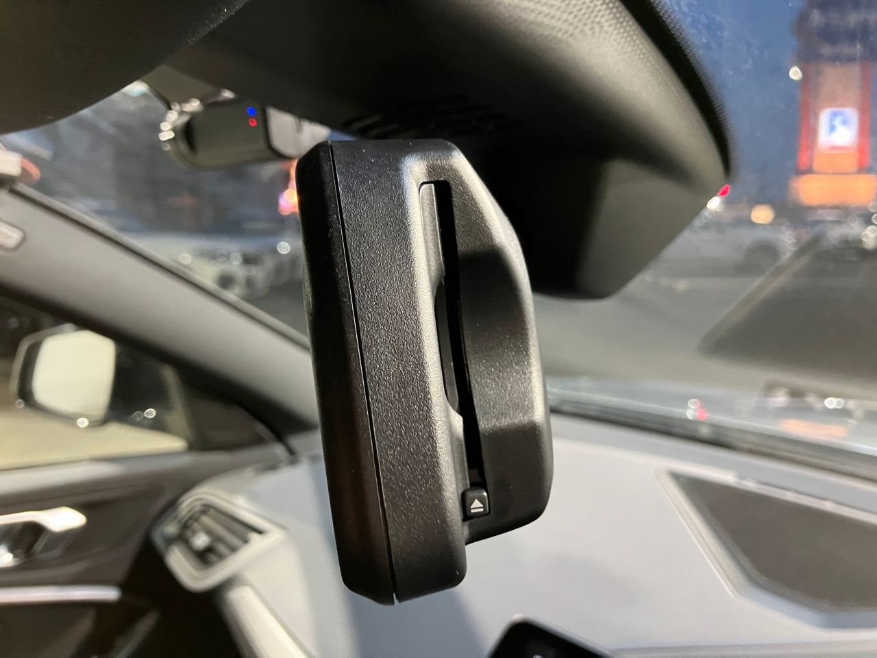 F4* **35i xDrive **** ***** B48 2.0i