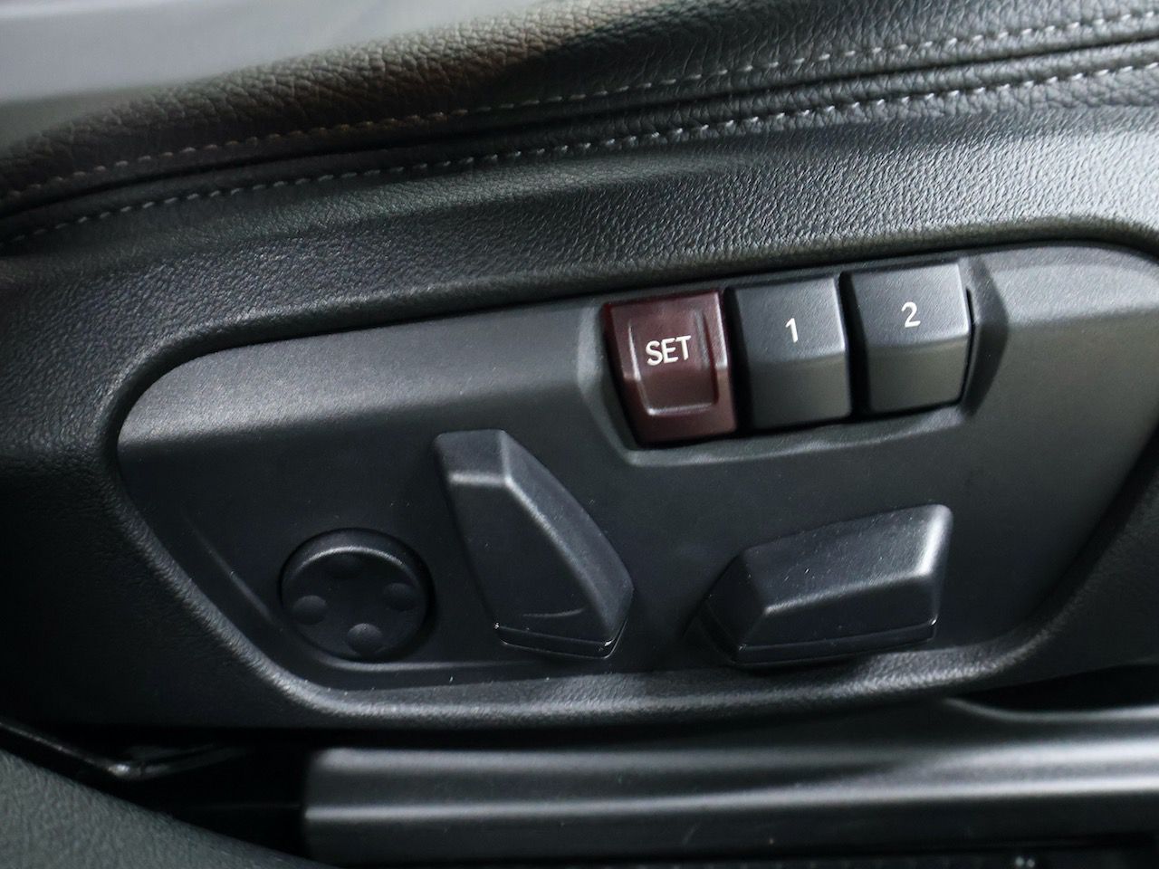 F40 118d Sports Hatch 5-door B47 2.0d