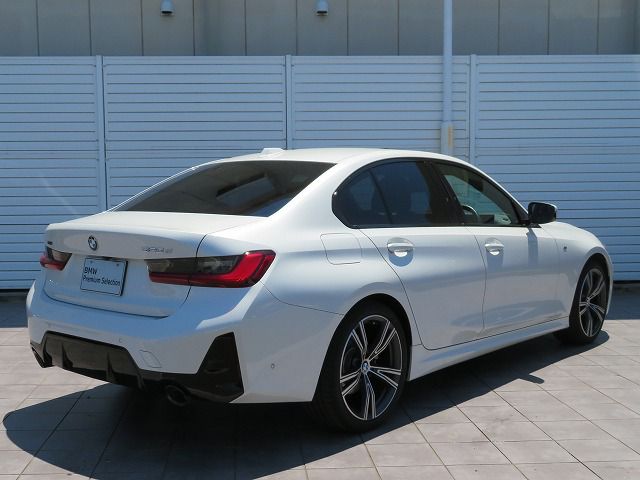 320d xDrive Berline RHD