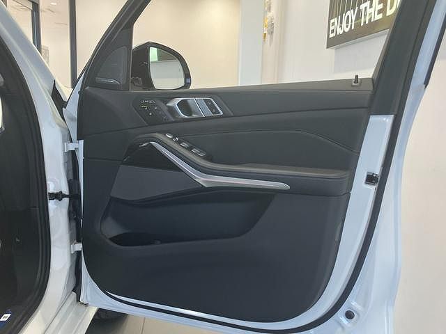 X7 xDrive40d RHD US
