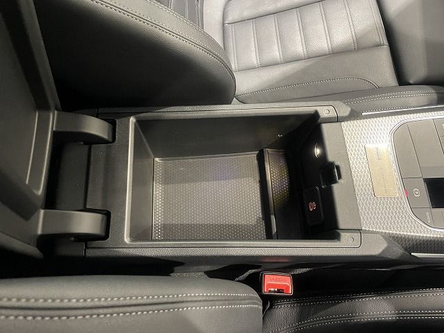 G21 M340i xDrive Touring LCI RHD