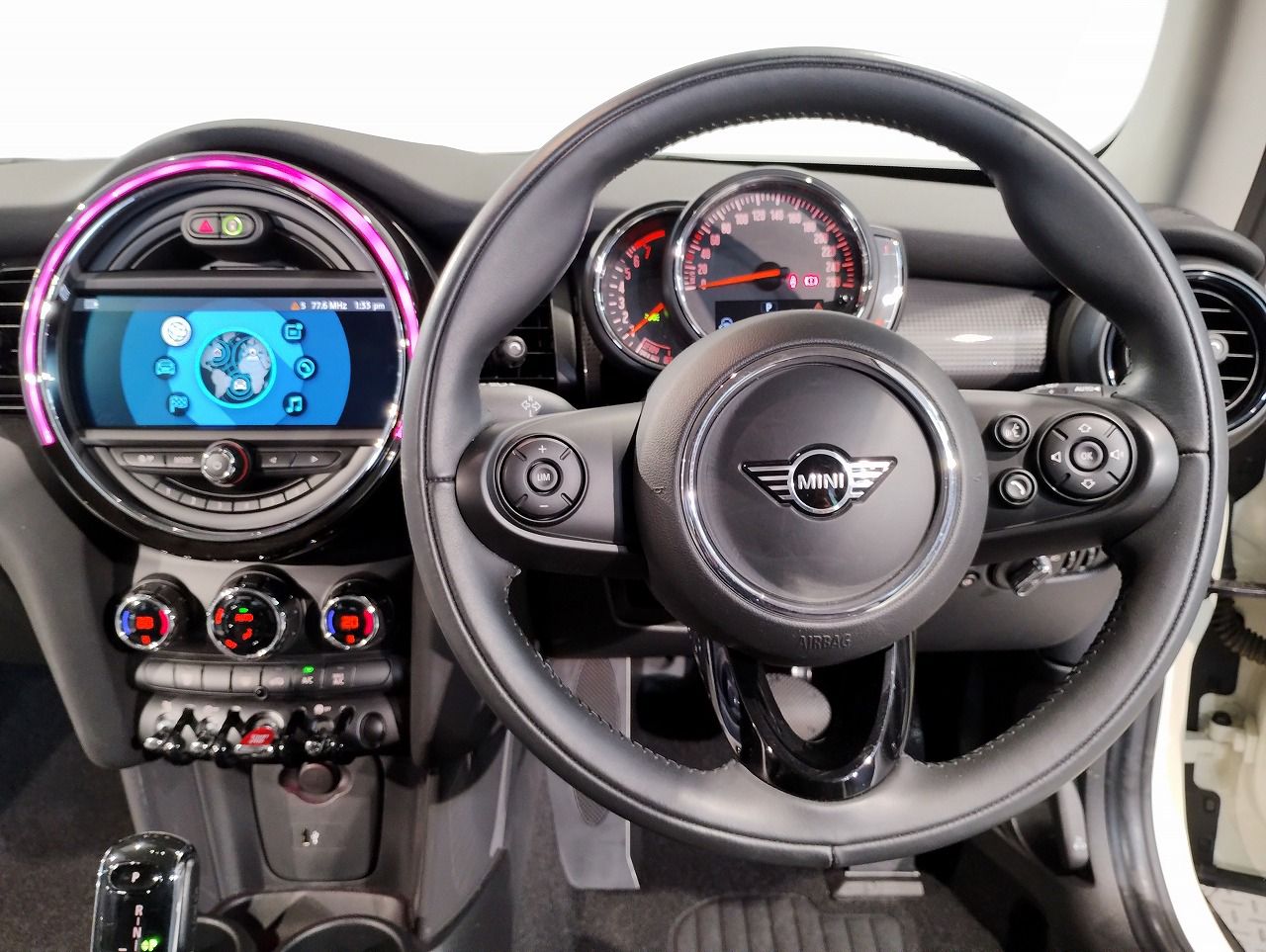 F56 MINI Cooper 3-Door Hatch LCI
