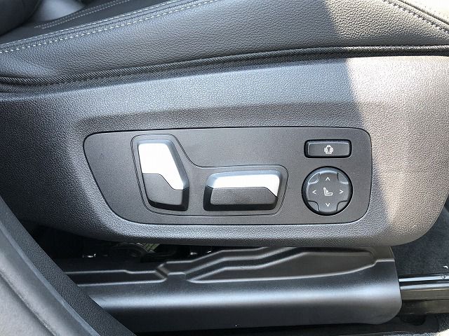 X3 20D