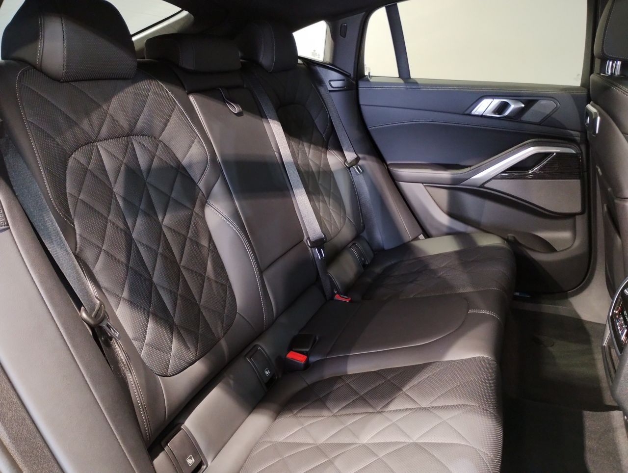 X6 xDrive30d M Sport RHD