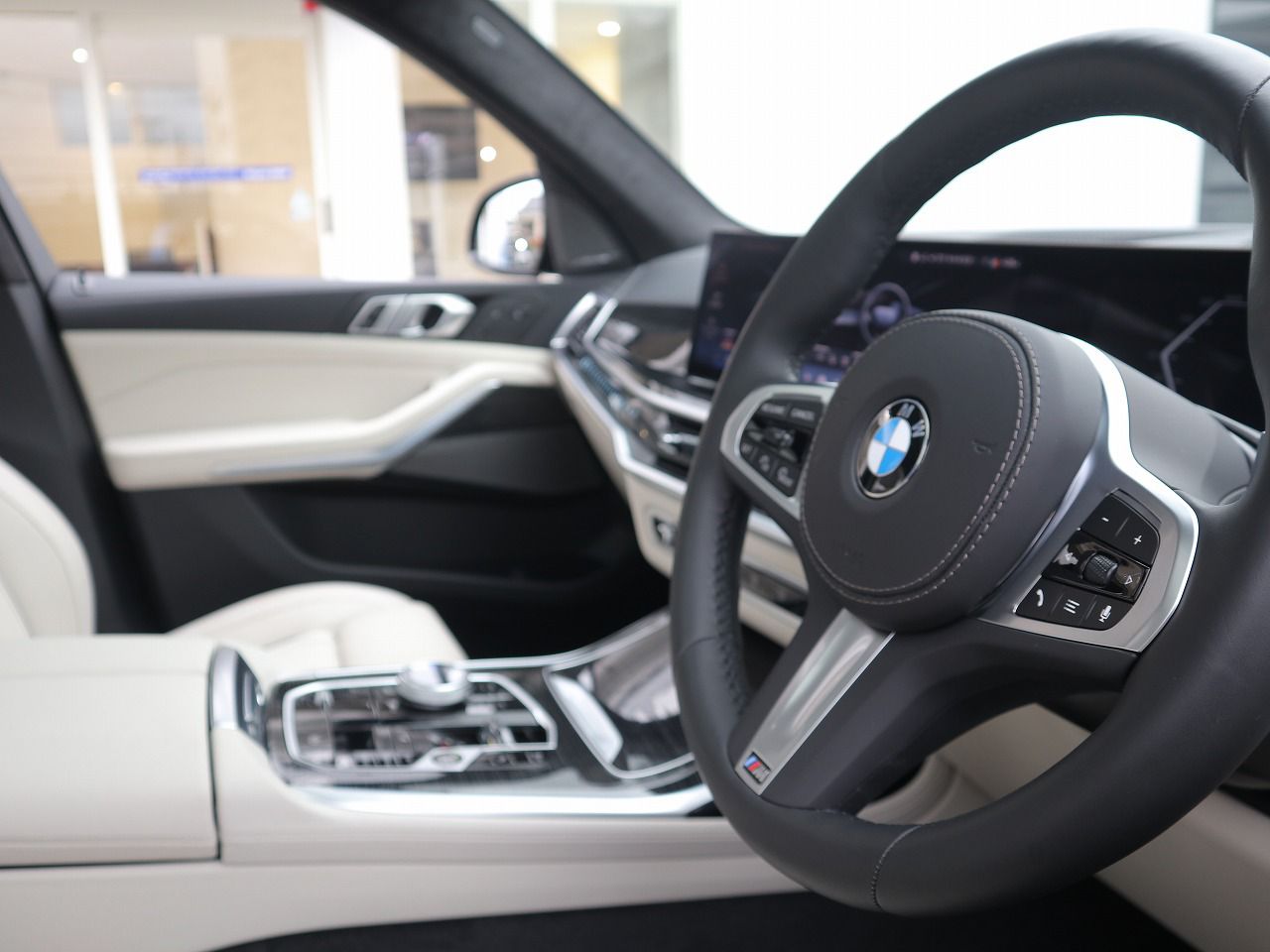 X7 xDrive40d RHD US