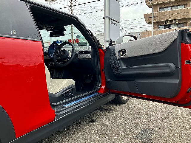 F66 MINI Cooper C 3Dr