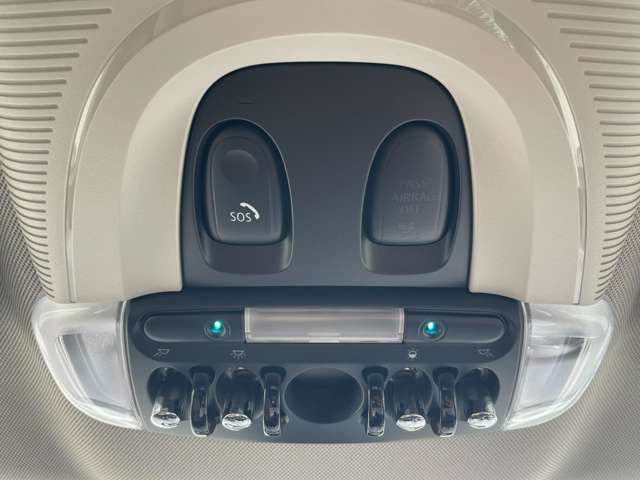 MINI CROSSOVER COOPER D ALL4