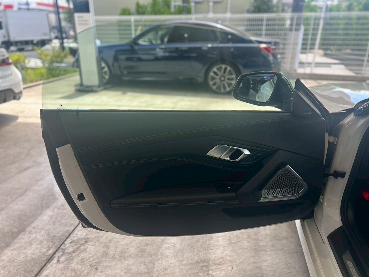 G29 Z4 M40i RHD