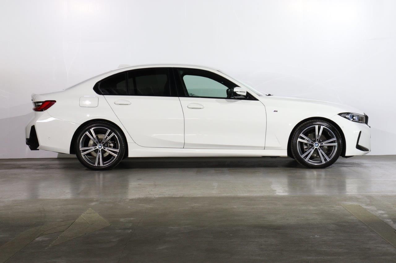 320d xDrive Berline RHD