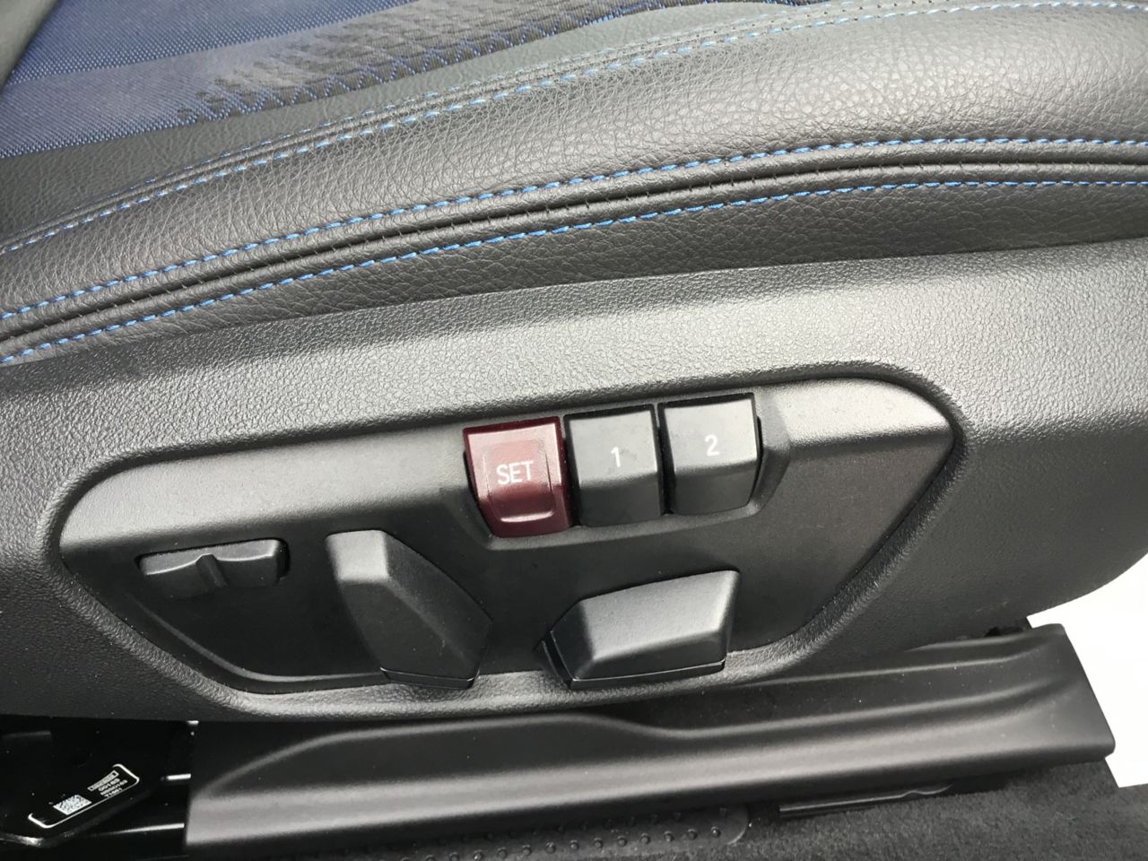 F40 118d Sports Hatch 5-door B47 2.0d
